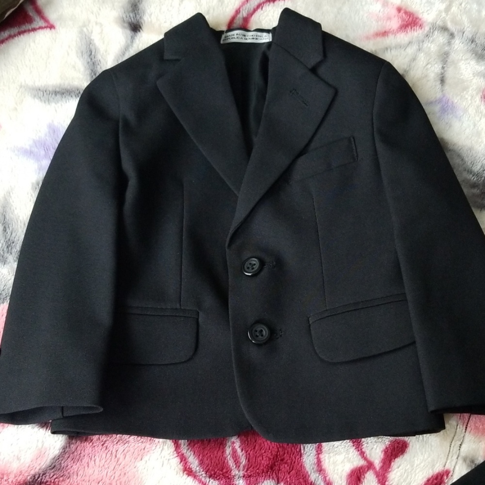 2t suit - Picture 3 of 5